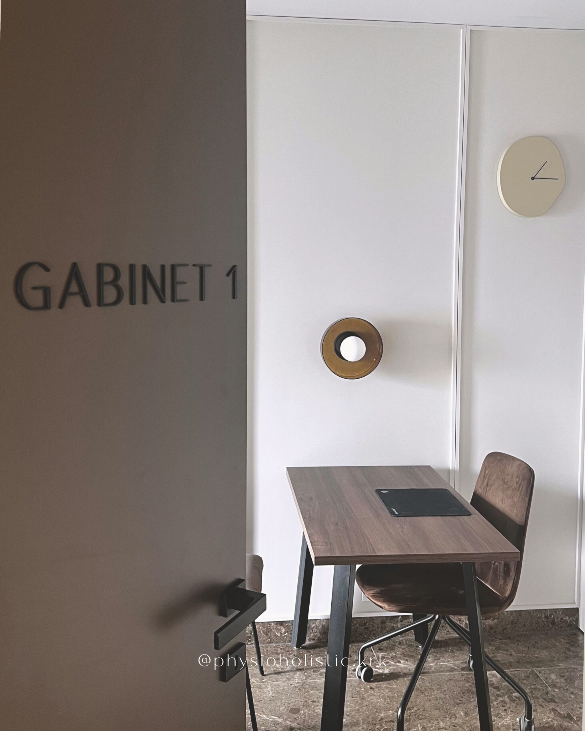 gabinet-physioholistic_compressed